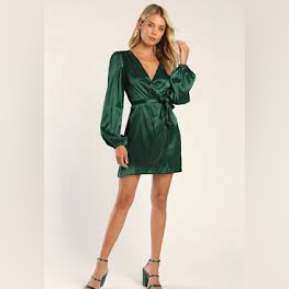 Lulus Wild For Love Faux Wrap Green Dress. Small.